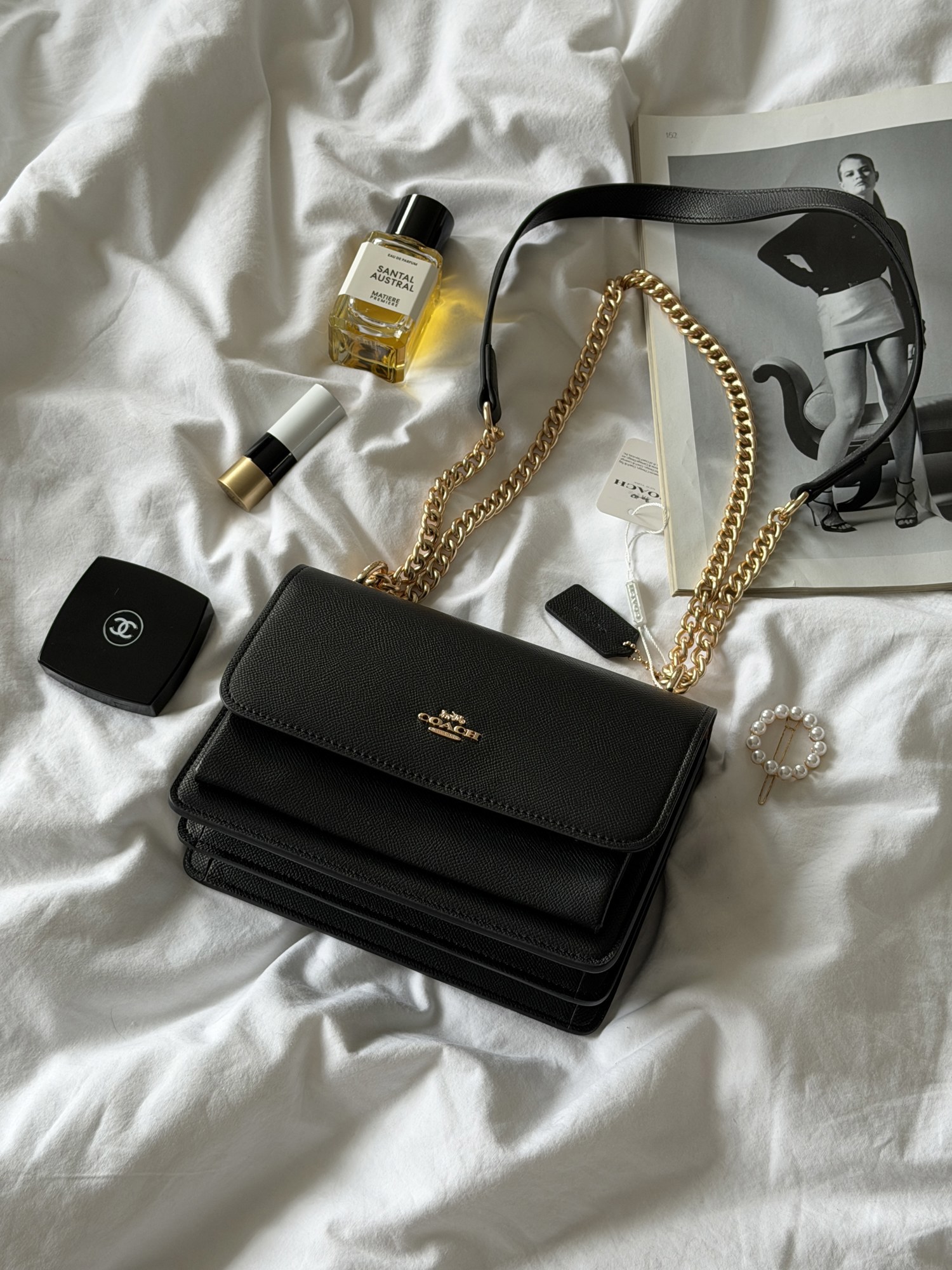 Coach Mini Klare Crossbody Black/Gold (магнітна коробка) - 2