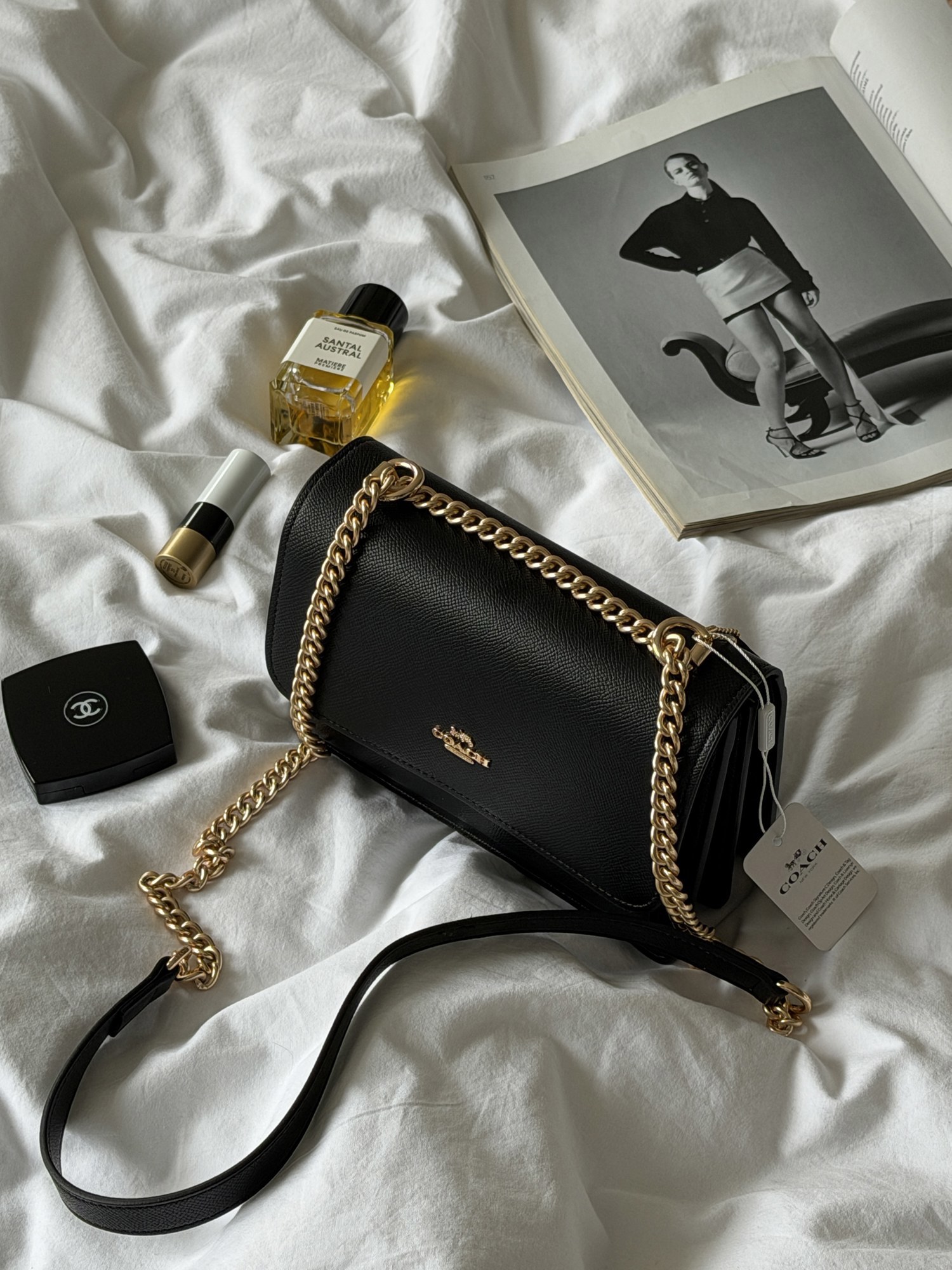 Coach Mini Klare Crossbody Black/Gold (магнітна коробка) - 12