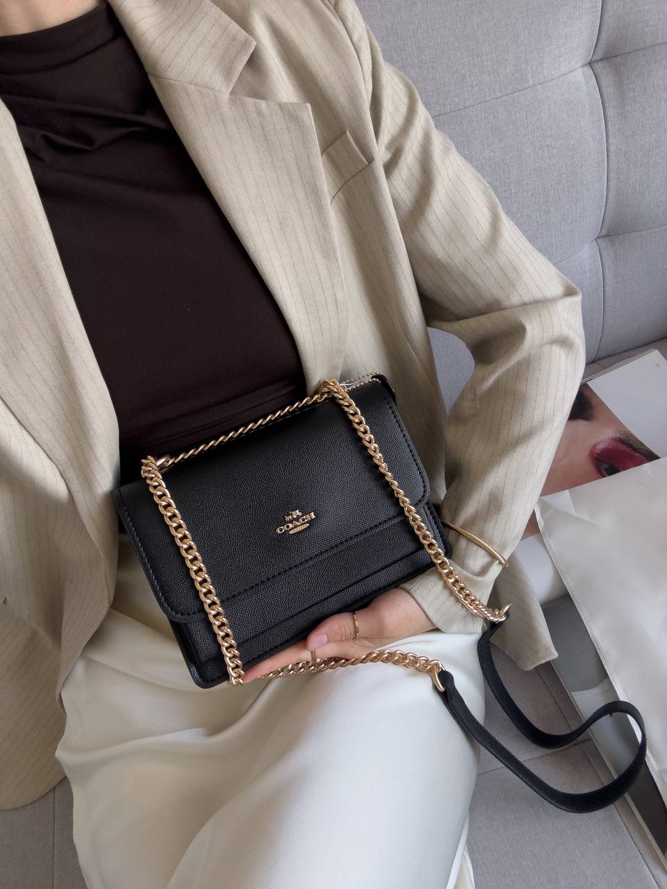 Coach Mini Klare Crossbody Black/Gold - 10