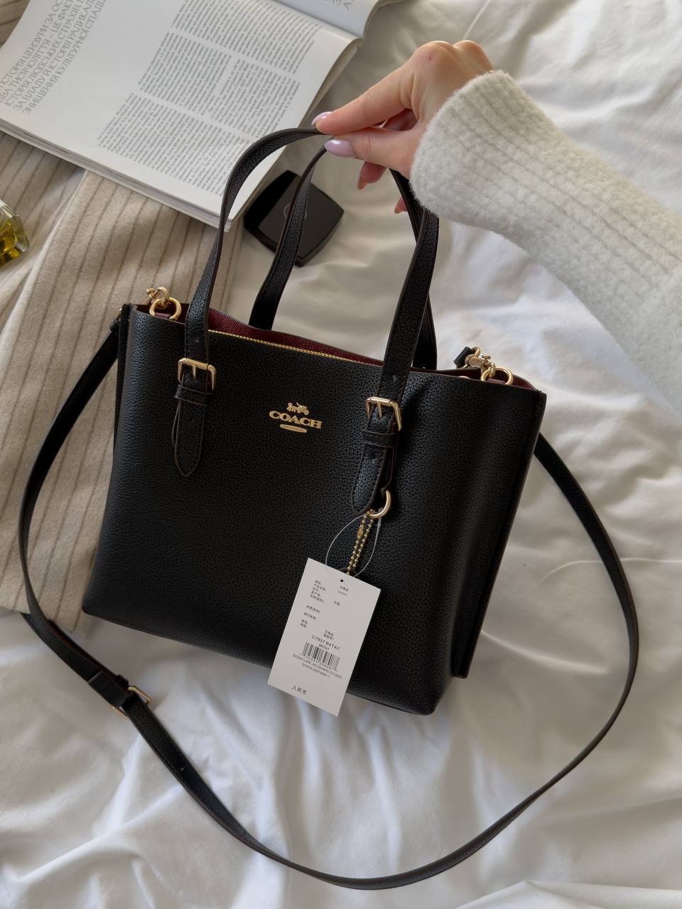 Coach Mollie Tote Bag In Signature Canvas Black - 4