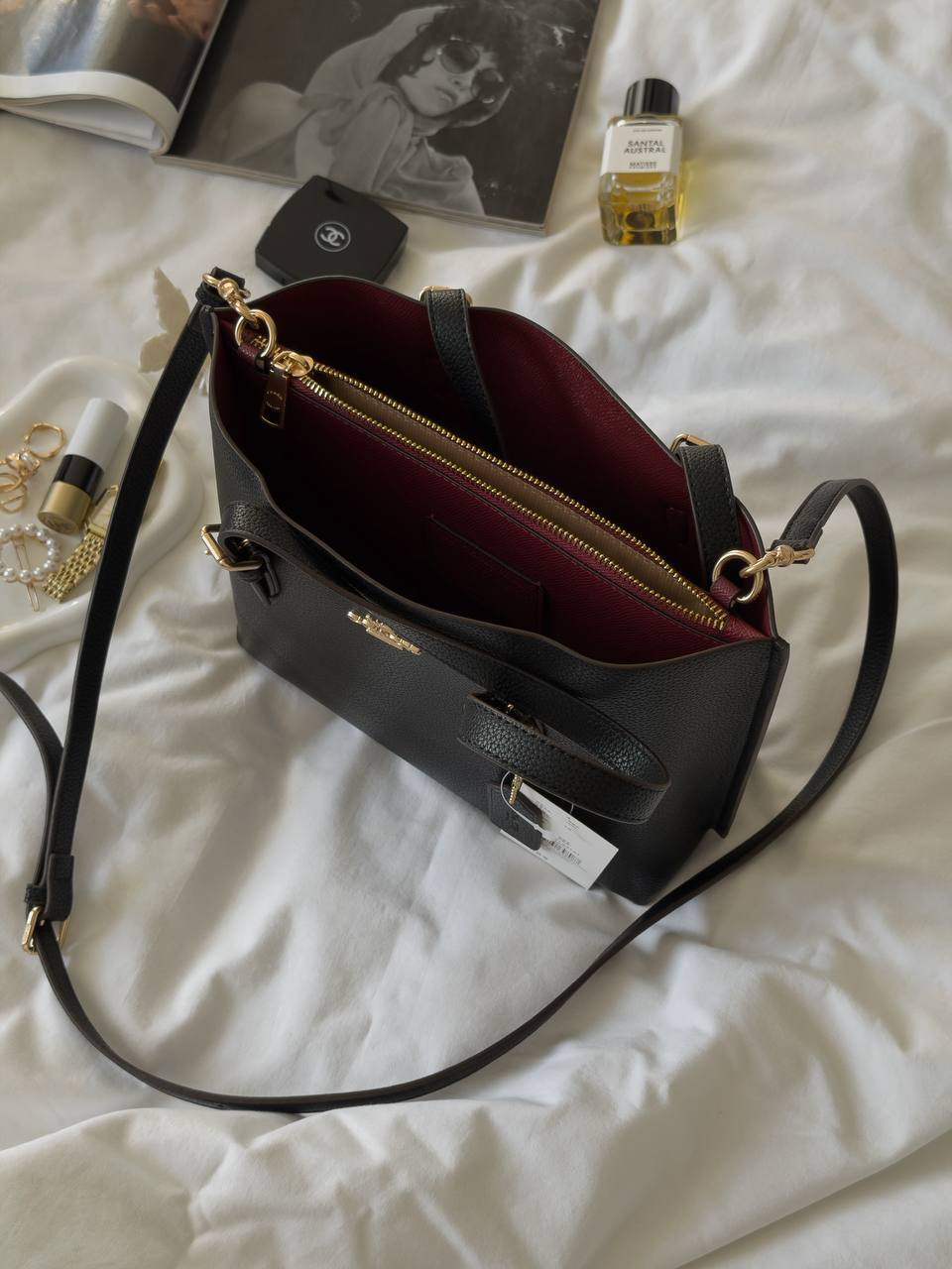 Coach Mollie Tote Bag In Signature Canvas Black - 9