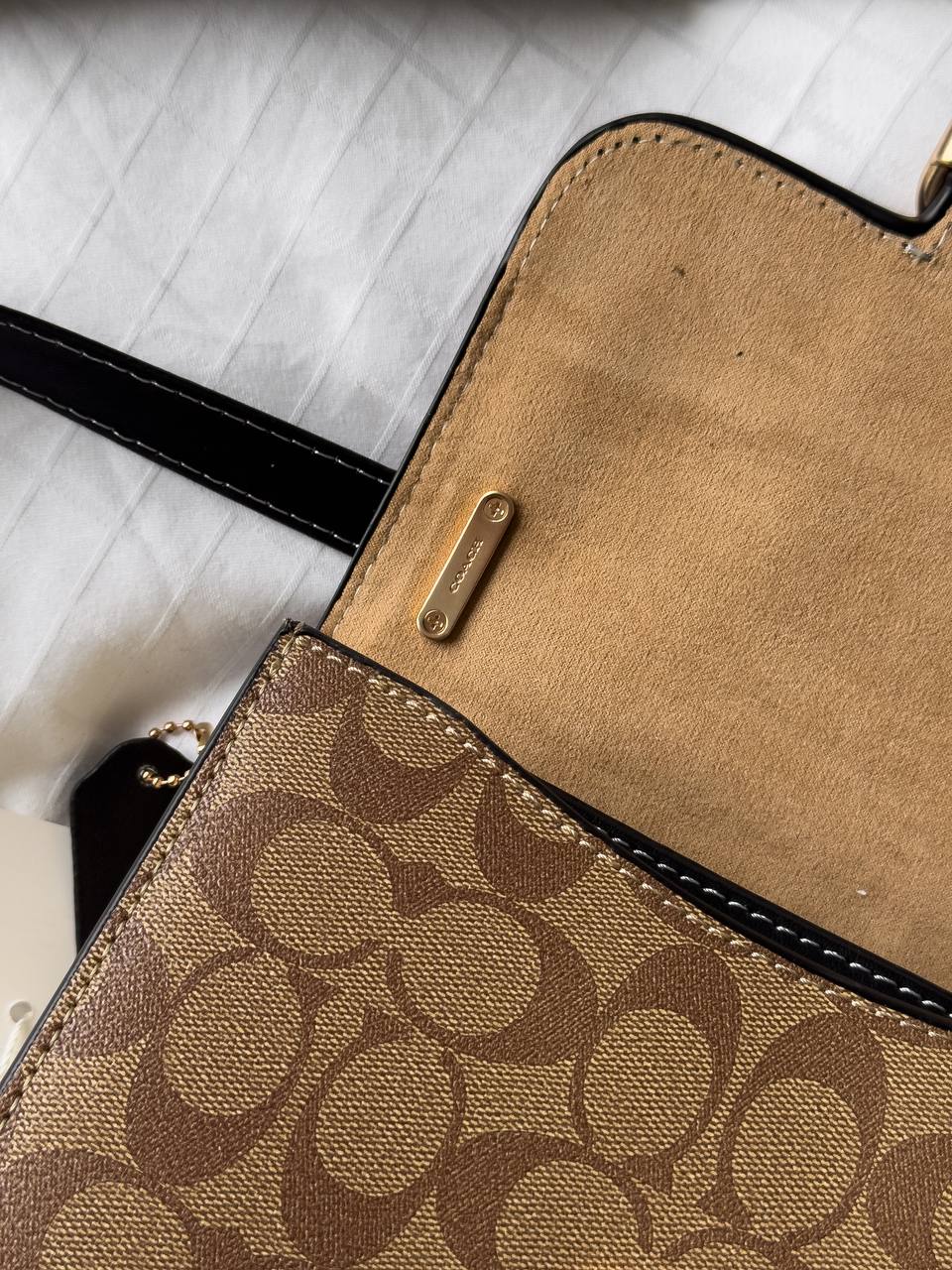 Coach Morgan Shoulder Bag In Colorblock Signature Canvas - 15