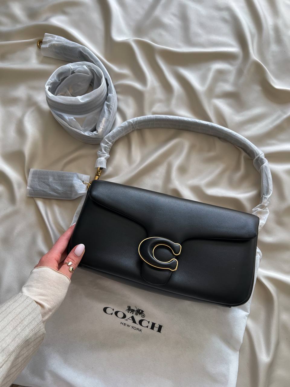 Coach Pillow Tabby Shoulder Bag Black - 3