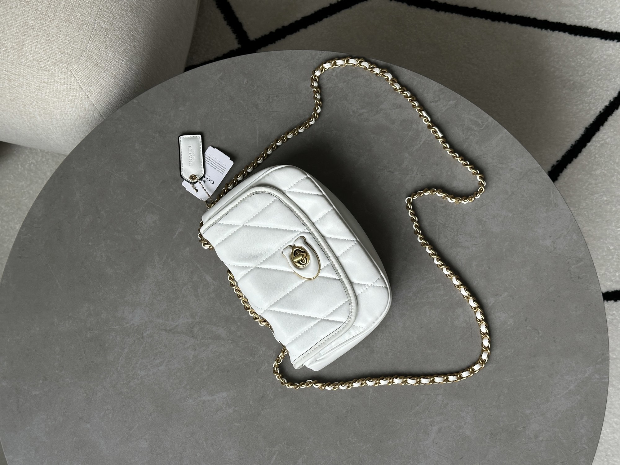 Coach Quilted Pillow Madison Shoulder Bag White - 8