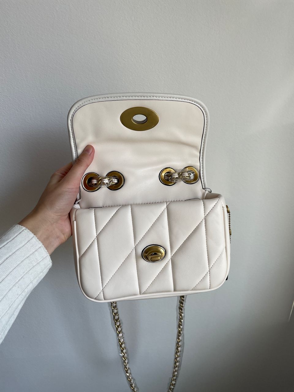 Coach Quilted Pillow Madison Shoulder Bag White - 26
