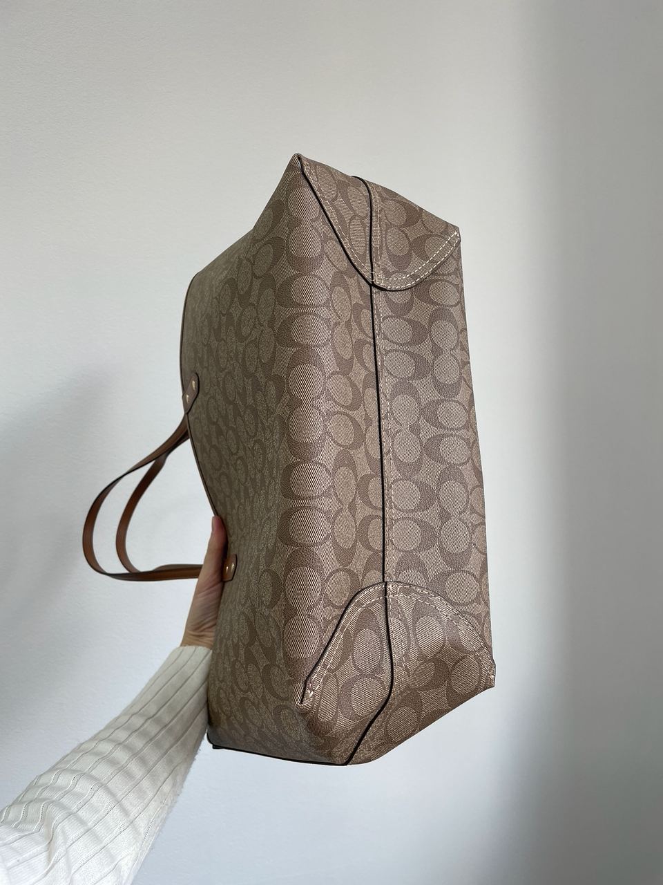 Coach Reversible Signature City Tote Khaki Saddle - 26