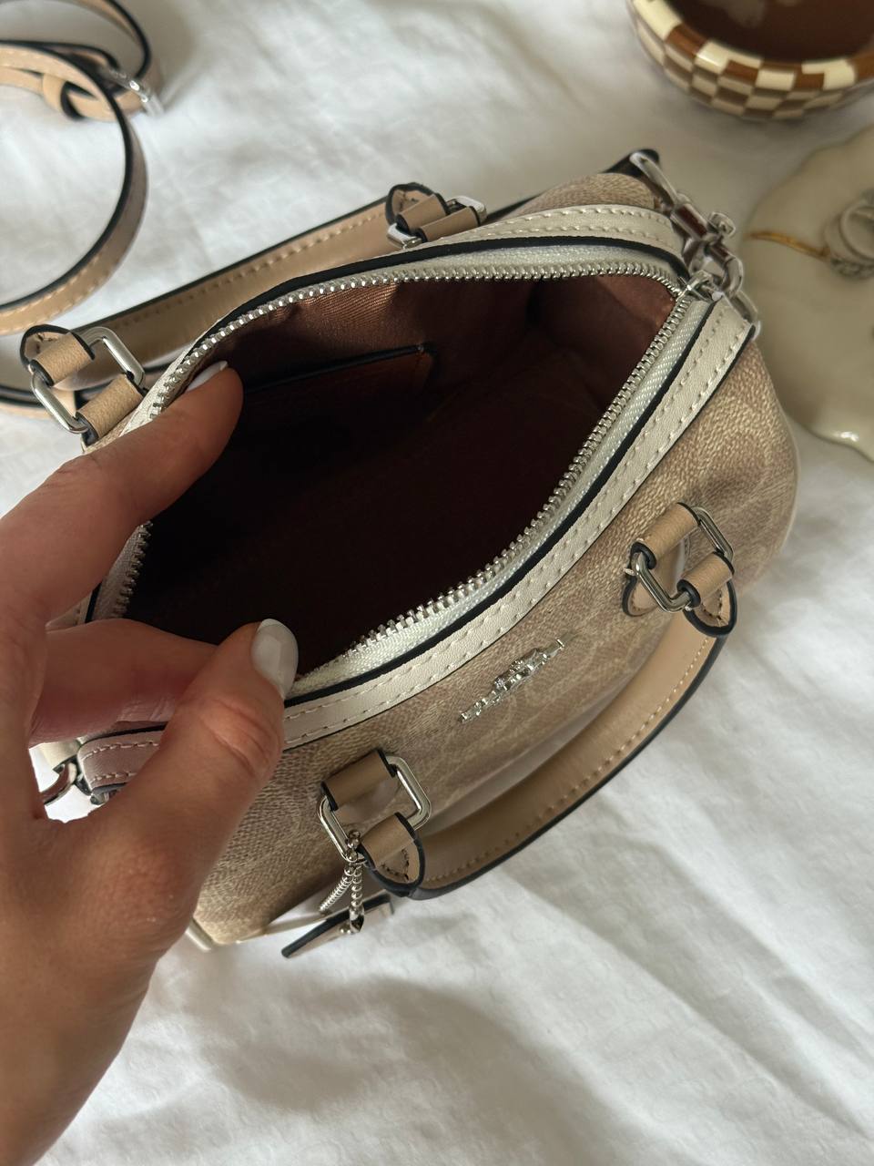 Coach Rowan Satchel Bag In Signature Canvas Beige - 8