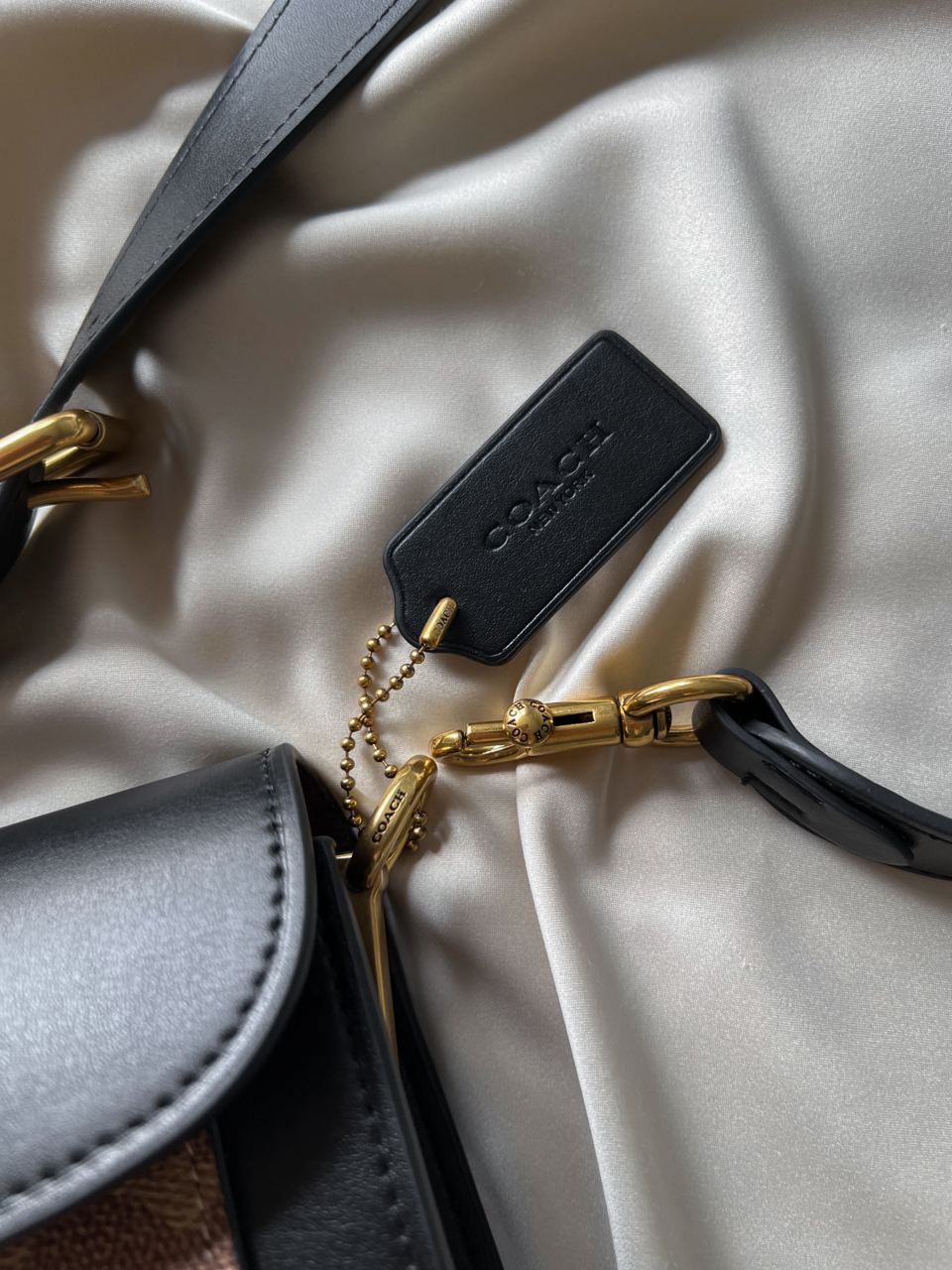 Coach Tabby Black/Beige Shoulder Bag In Signature Canvas - 11