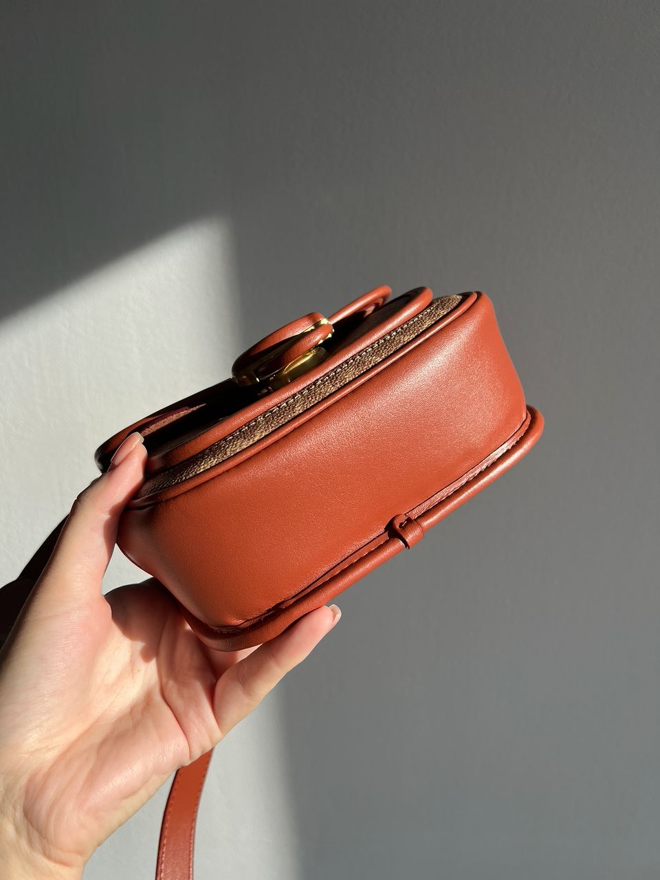 Coach Tabby Messenger In Signature Canvas - 20