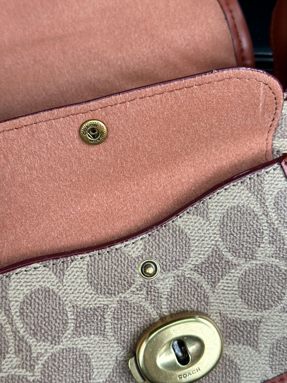 Coach Tabby Messenger In Signature Canvas - 28