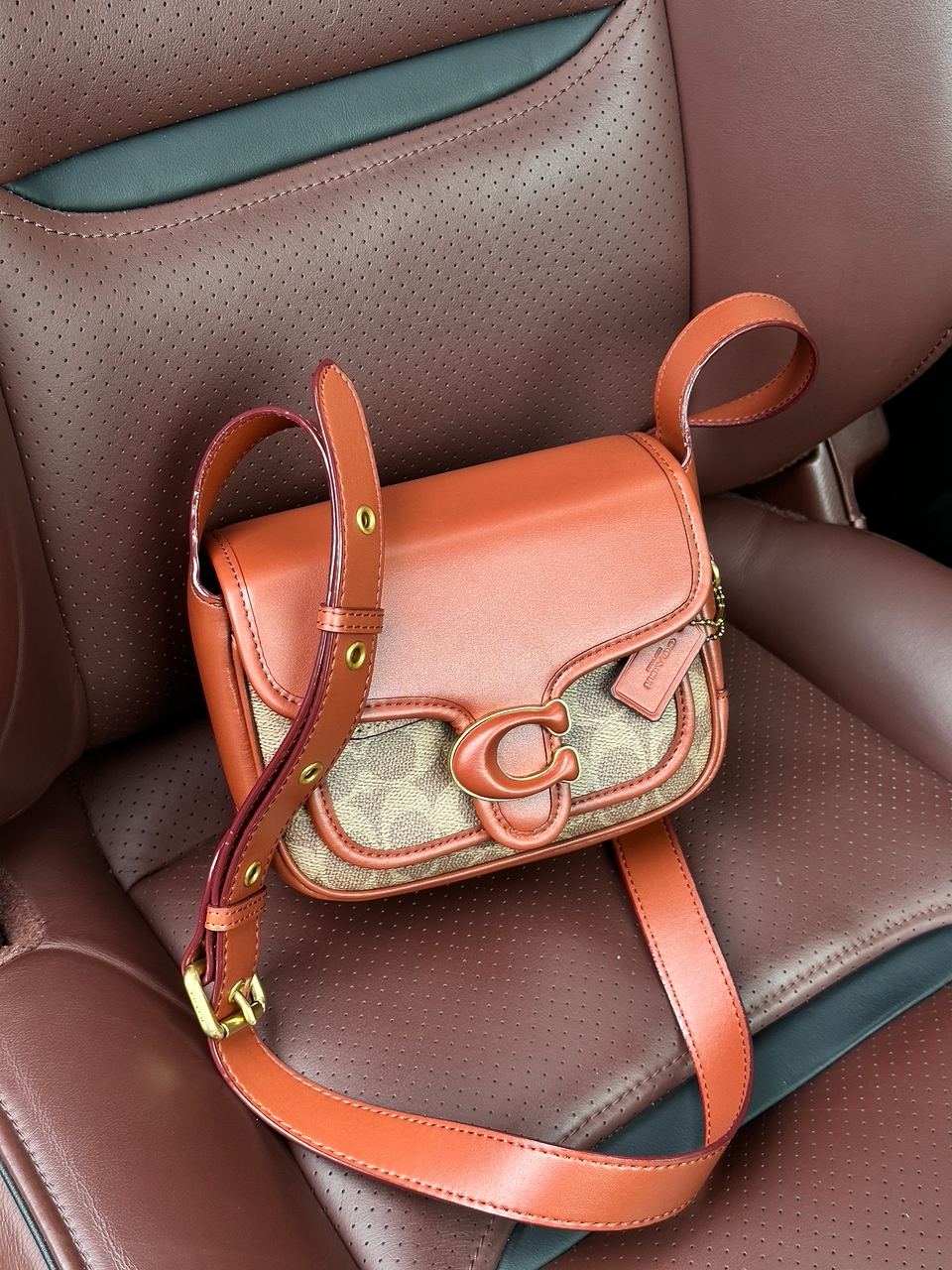 Coach Tabby Messenger In Signature Canvas - 9