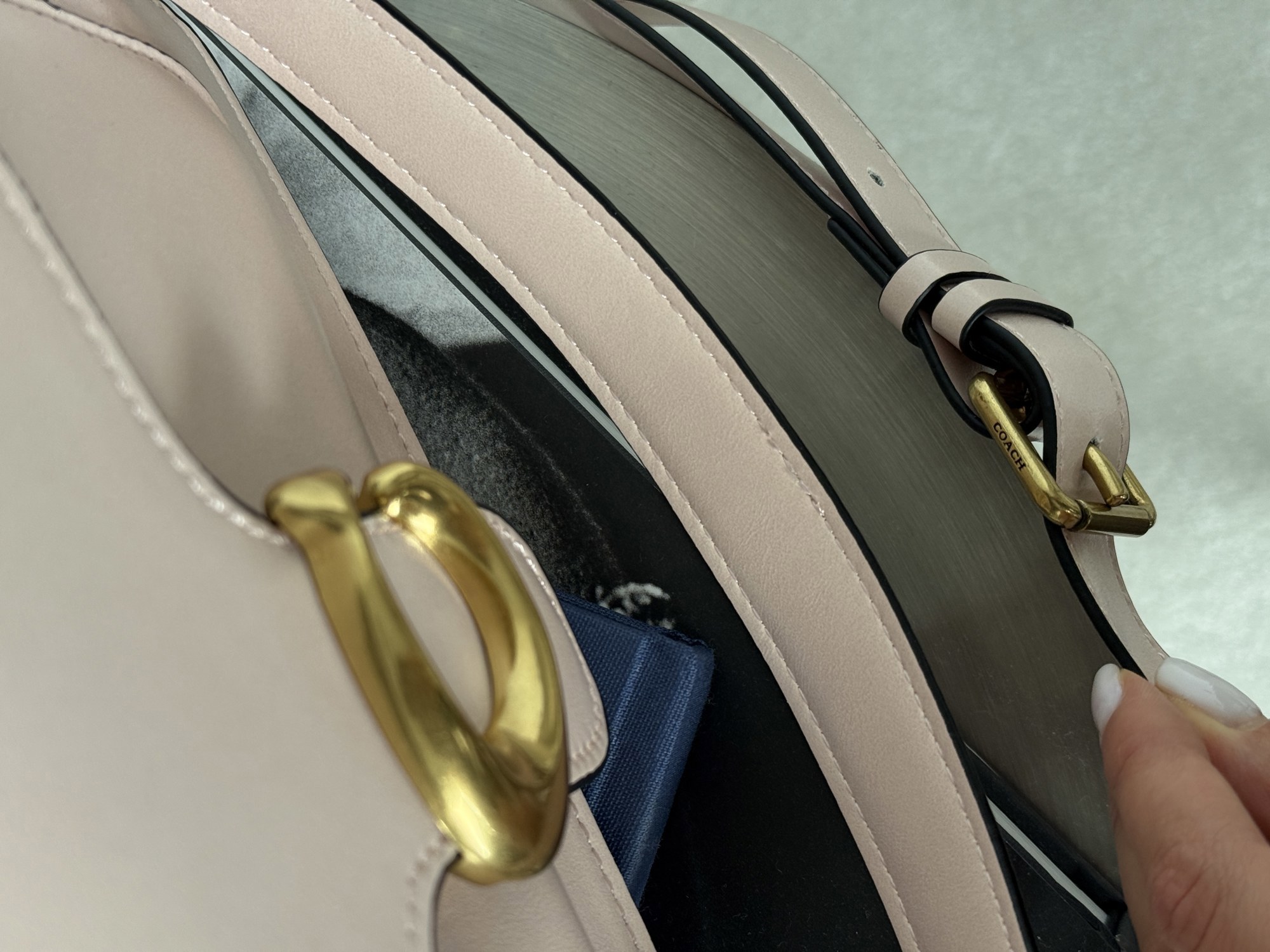 Coach Tabby Shoulder Bag 26 Pink/Gold (магнітна коробка) - 7