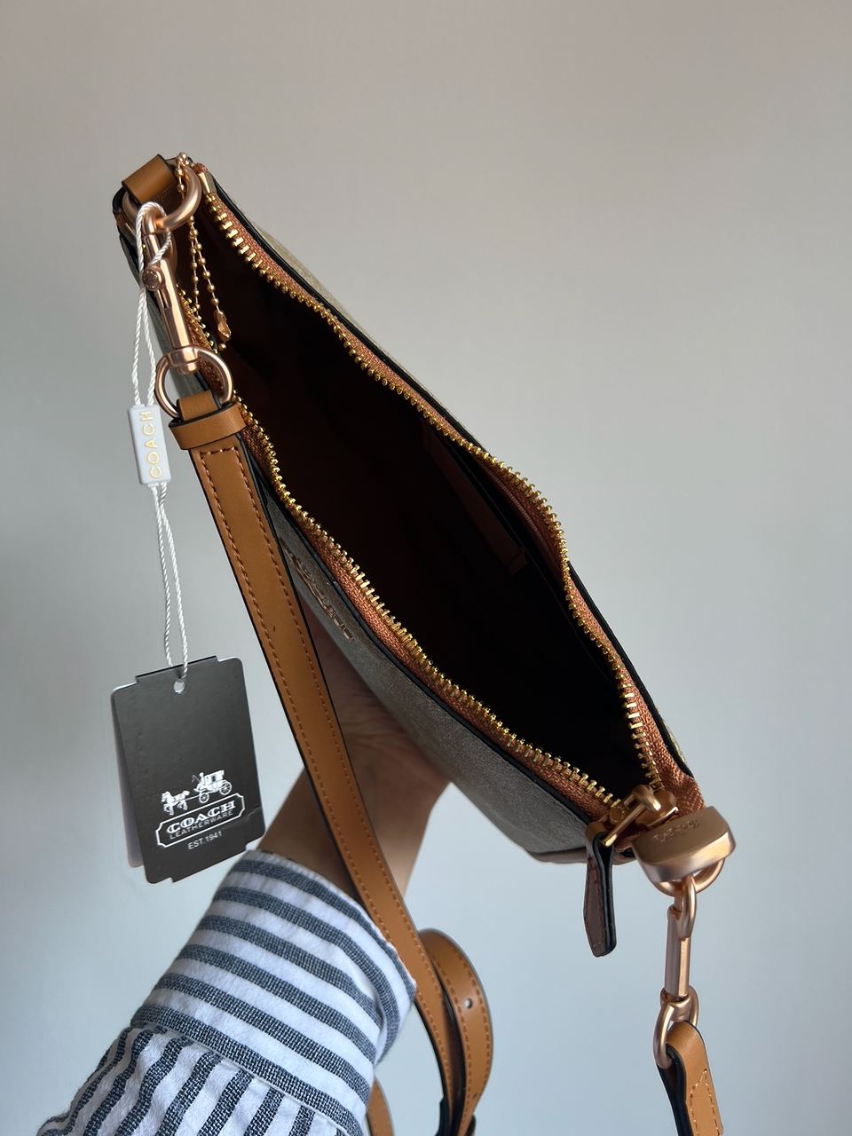 Coach Teri Caramel Shoulder Bag In Signature Canvas - 9