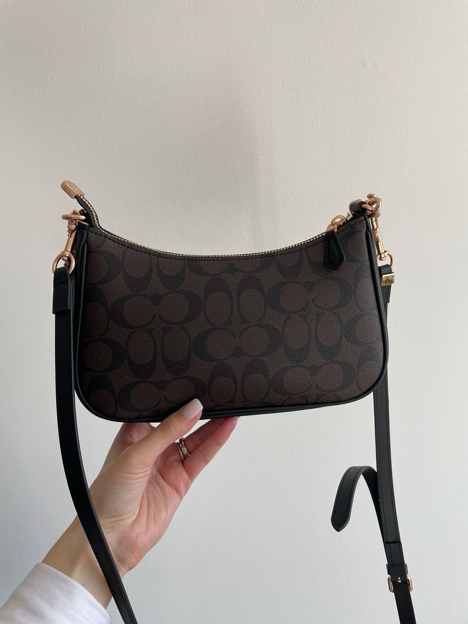 Coach Teri Shoulder Bag In Signature Canvas - 15