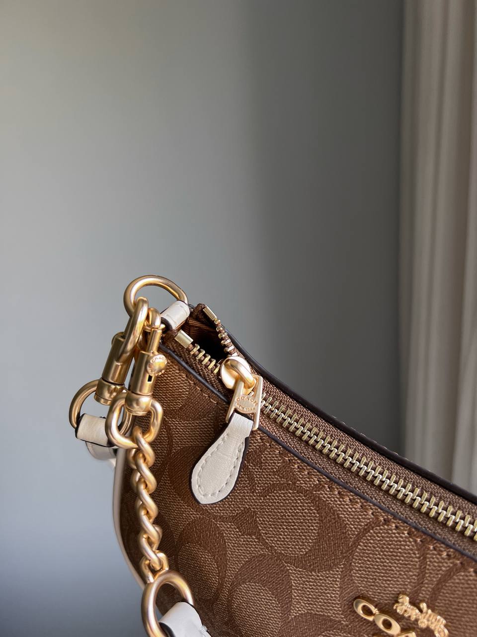 Coach Teri Shoulder Bag In Signature Canvas - 16