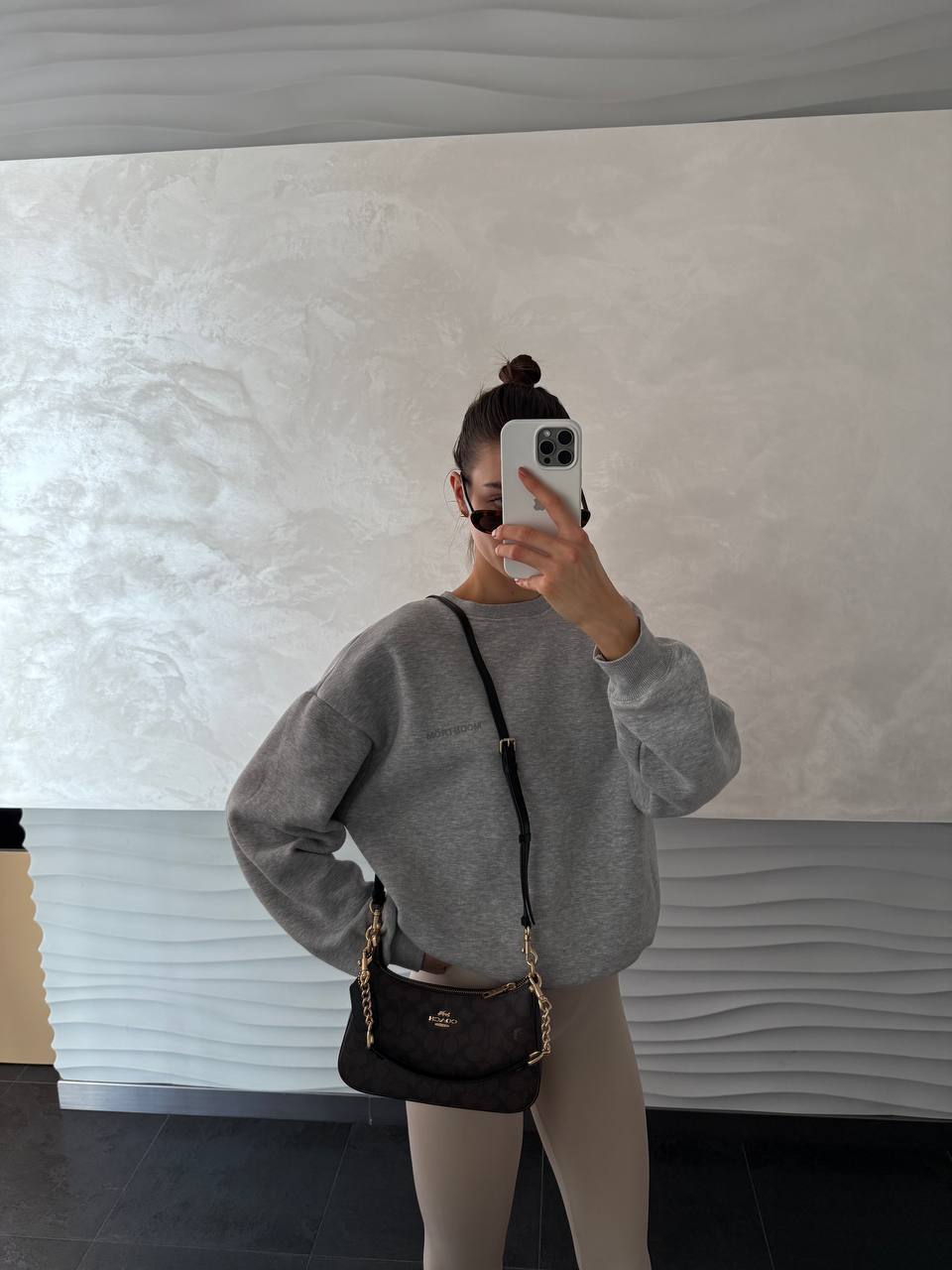 Coach Teri Shoulder Bag In Signature Canvas - 9