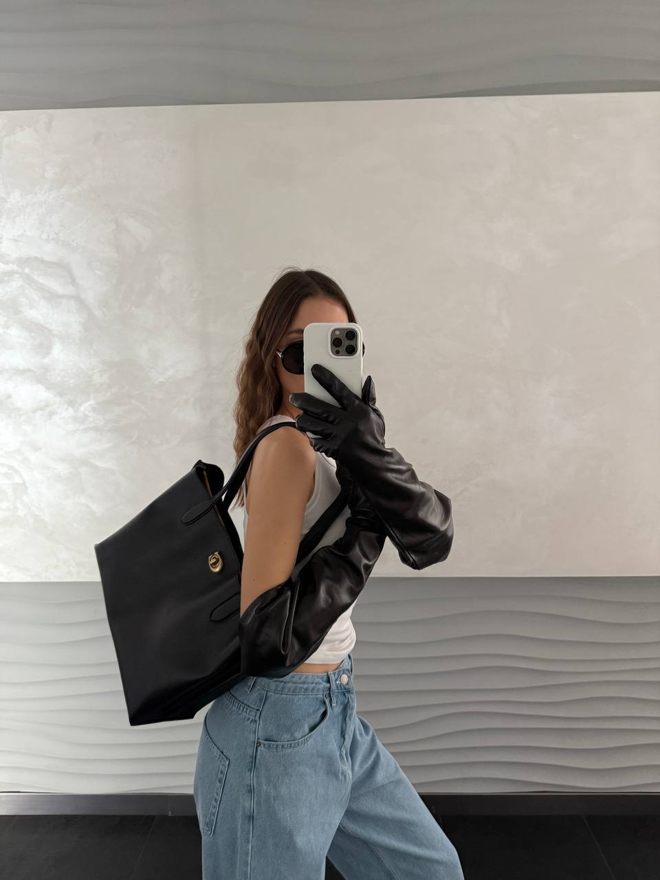 Coach Willow Tote Black - 4