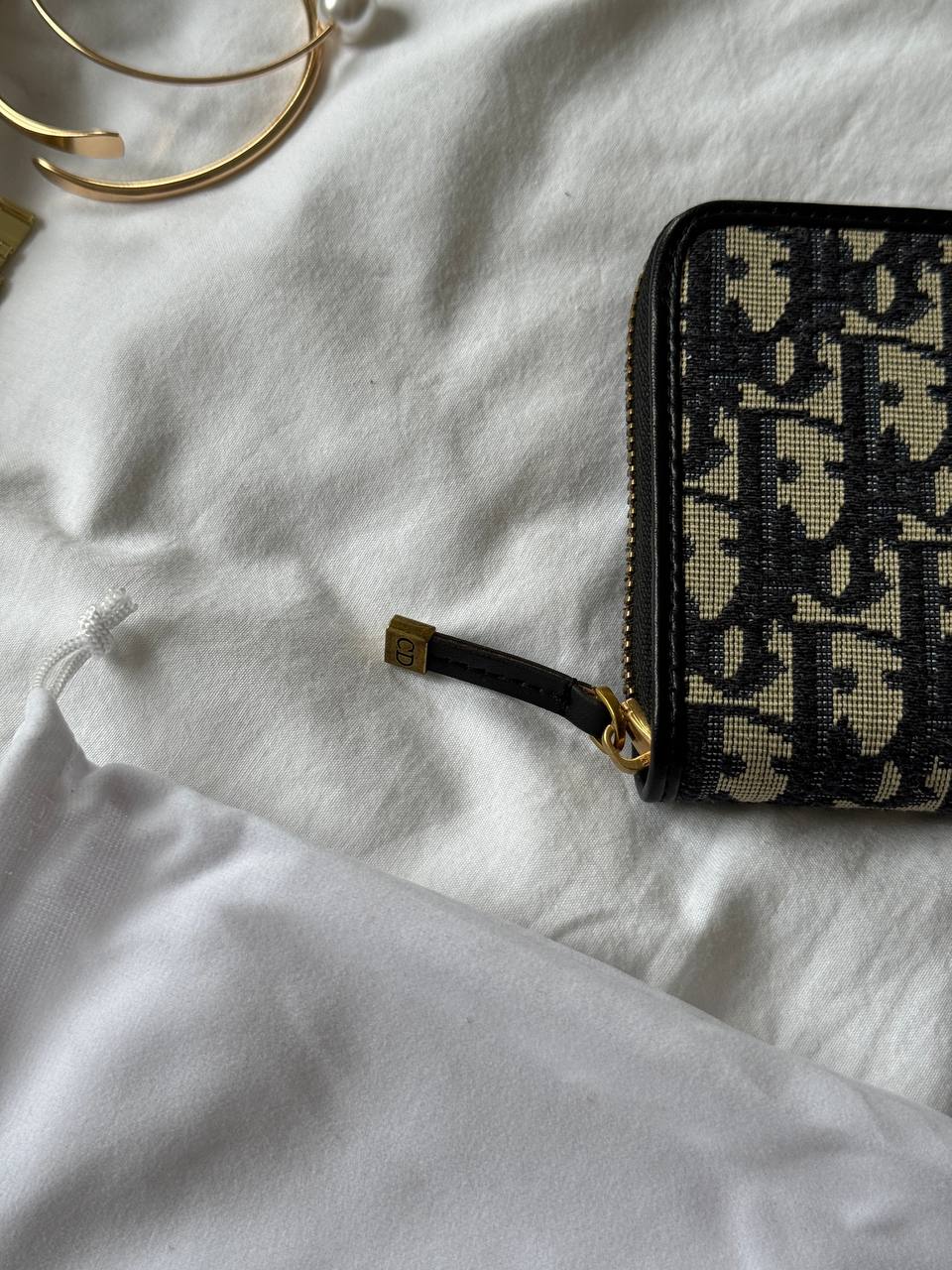 Dior 30 Montaigne Voyageur - 9