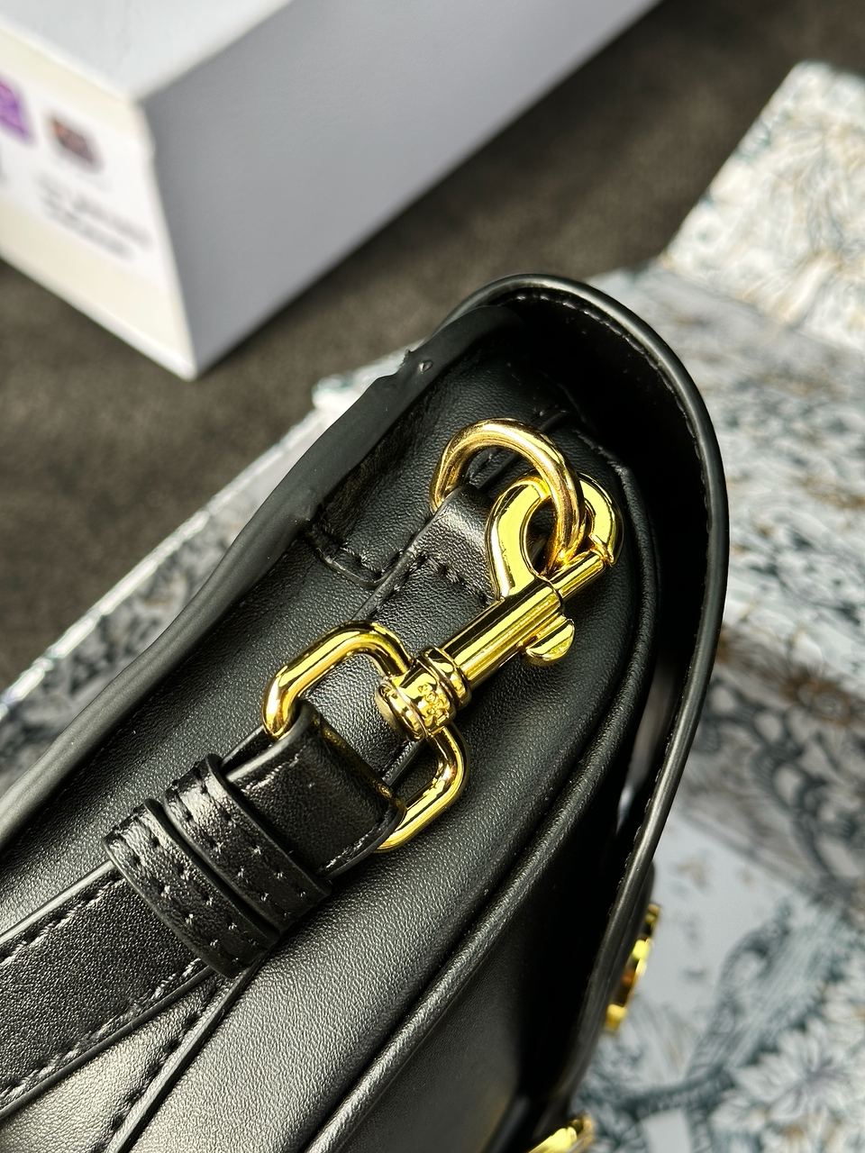 Dior Bobby Bag Black Smooth Skin - 21