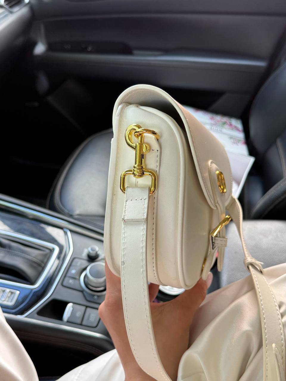 Dior Bobby Bag Cream Smooth Skin - 9