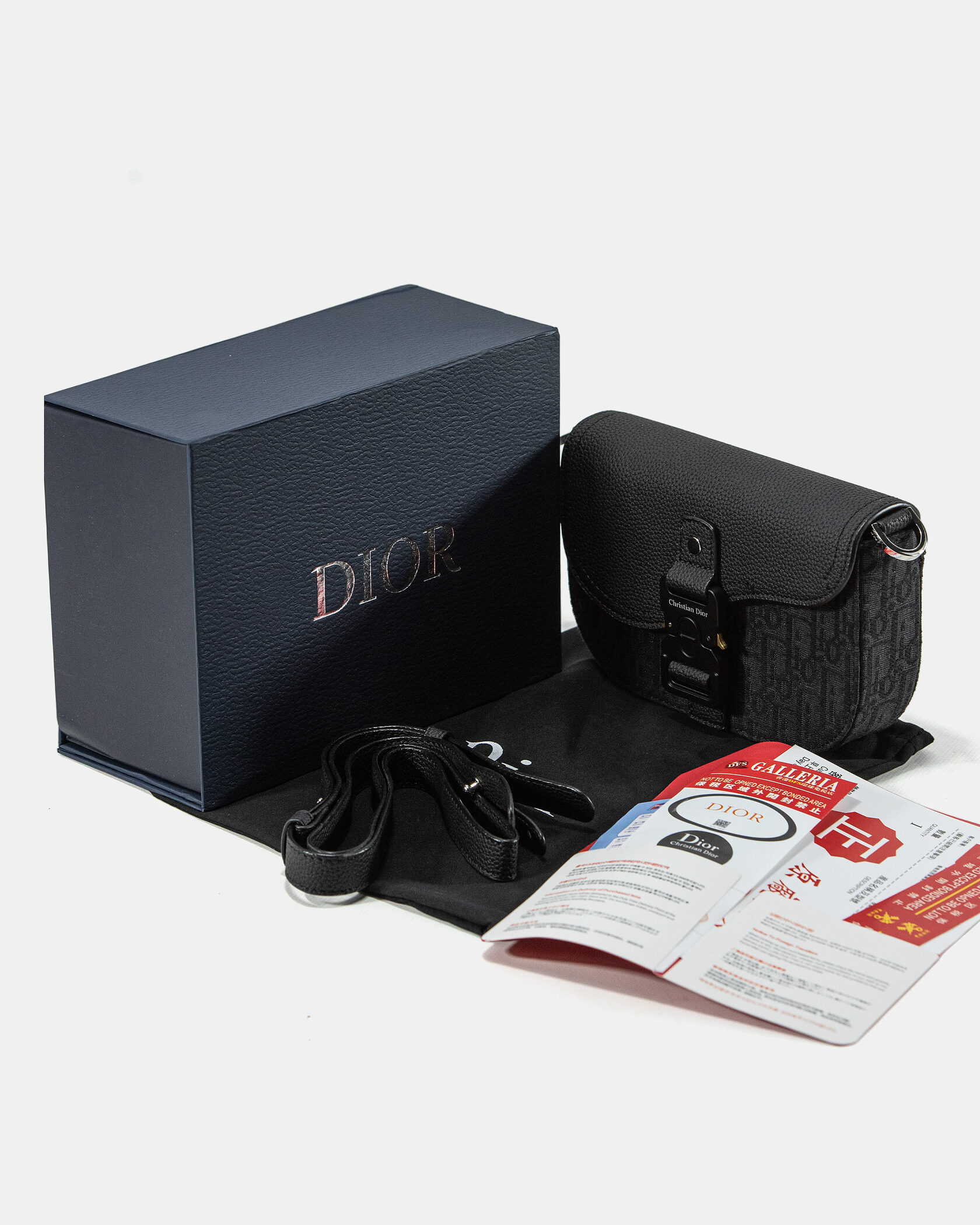 Dior Bobby Small Bag in Black Oblique Jacquard - 2