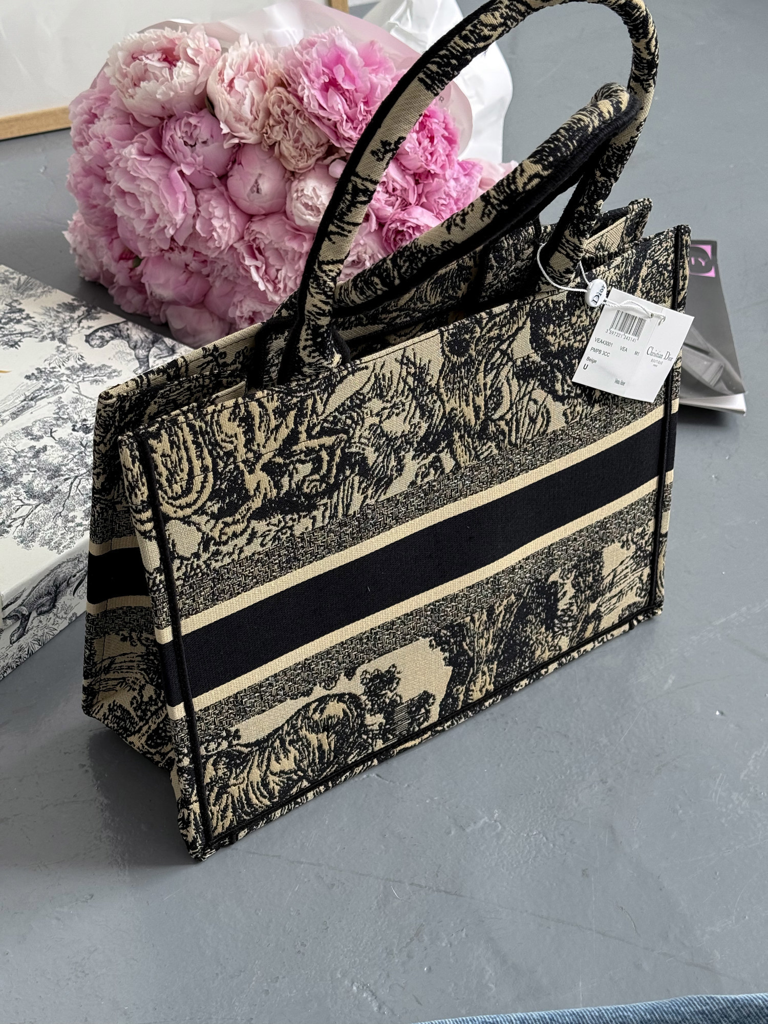 Dior Book Tote Ecru and Blue Dior Oblique Embroidery [оригінальн - 11