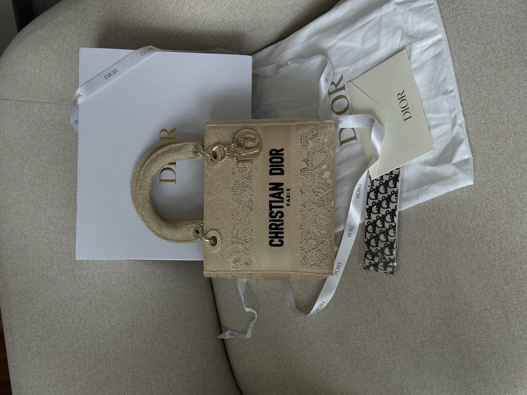 Dior Medium Lady D-Lite Bag Toile de Jouy Sauvage Lace Beige/Bl - 12
