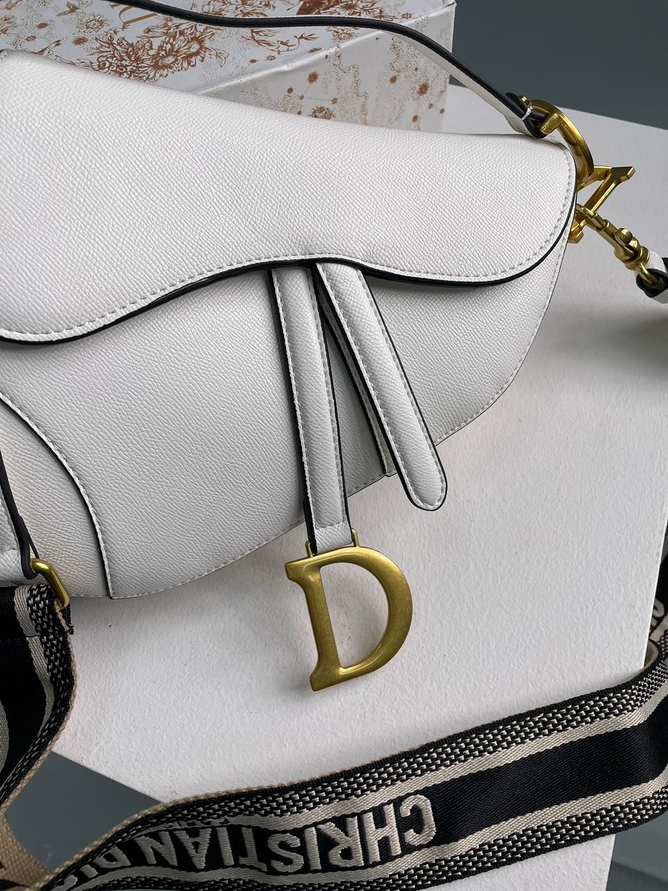 Dior Saddle Bag with Strap Latte Grained Calfskin - 5