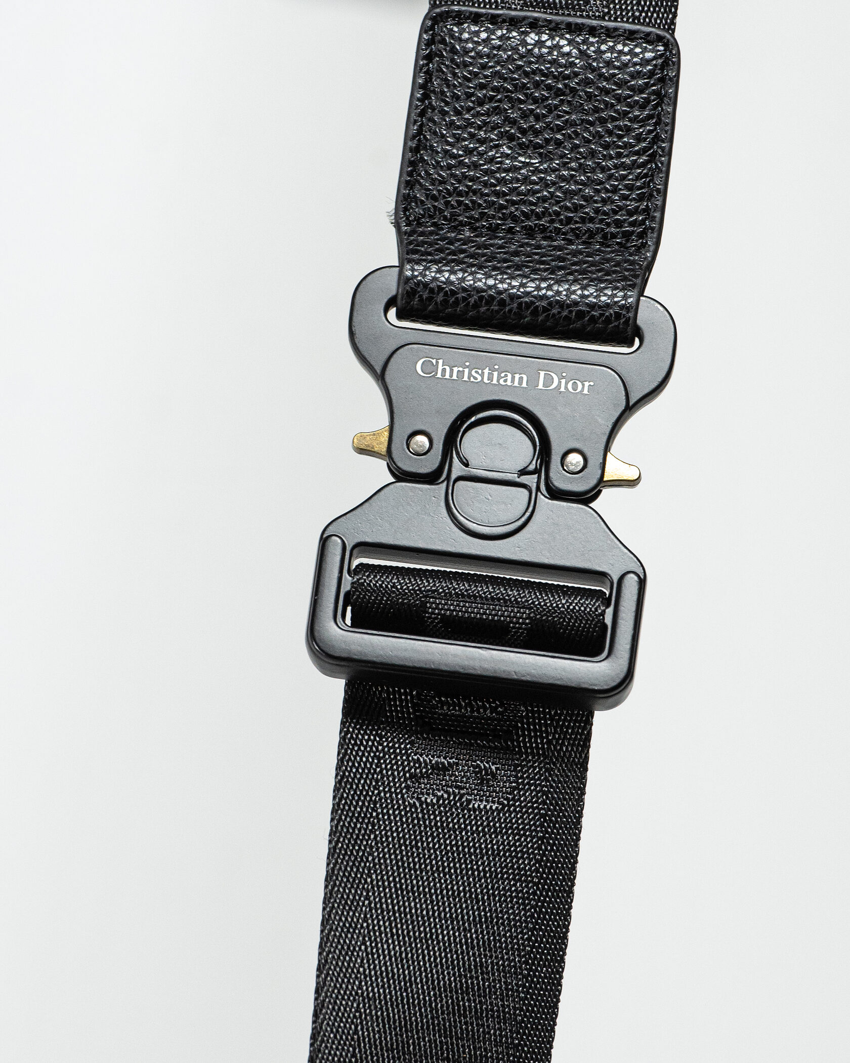 Dior Saddle Belt Bag in Black Oblique Embossed Calfskin - 10