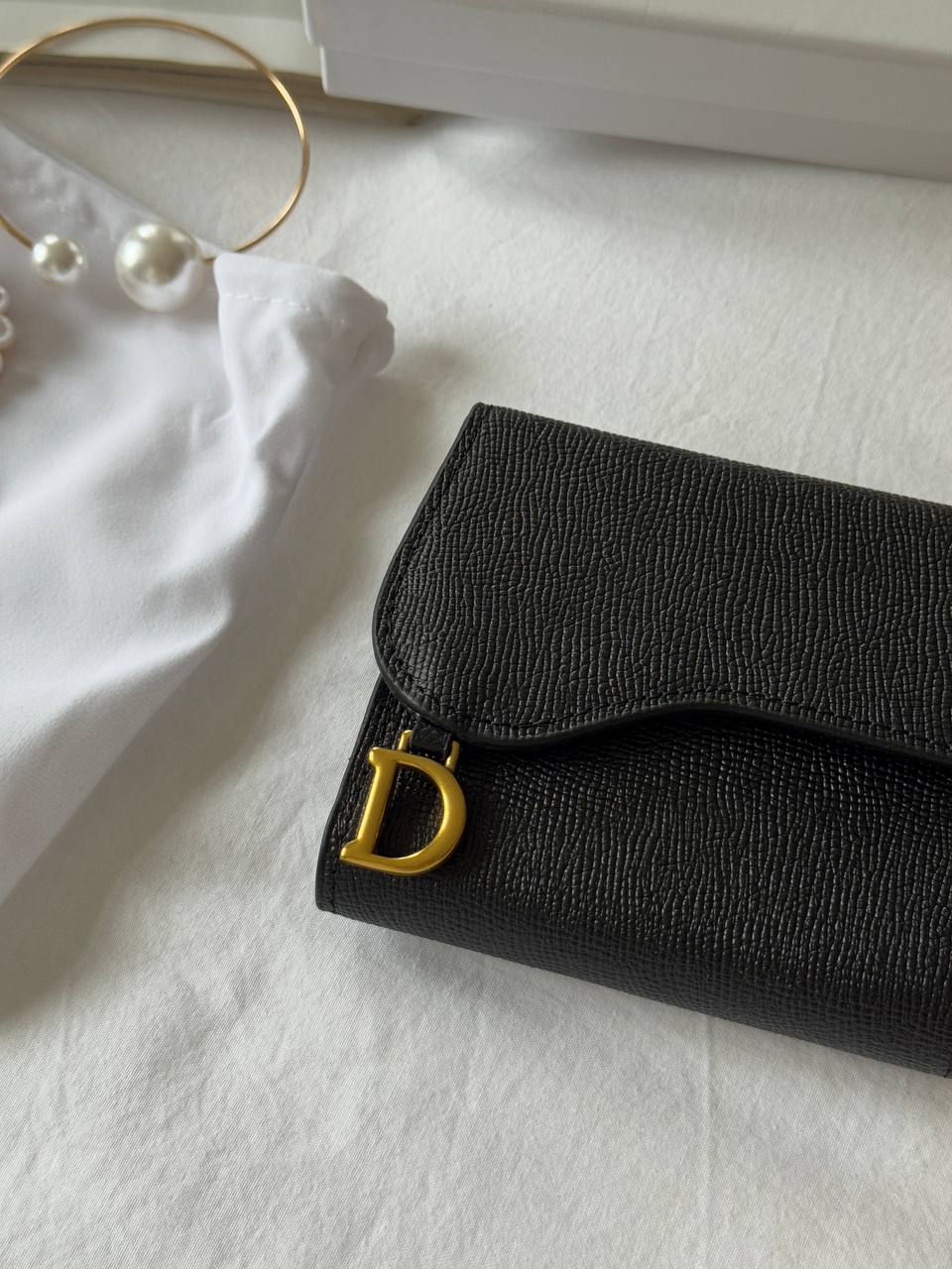 Dior Saddle Bloom card holder in black grained calfskin - 7