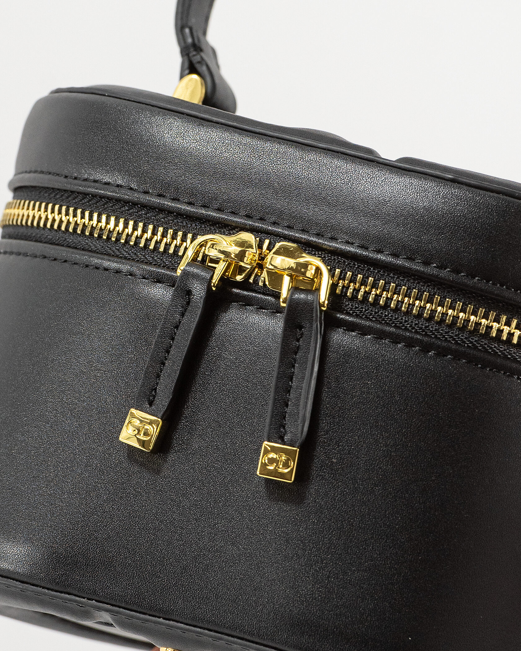 Dior Small CD Signature Vanity Case Black - 7