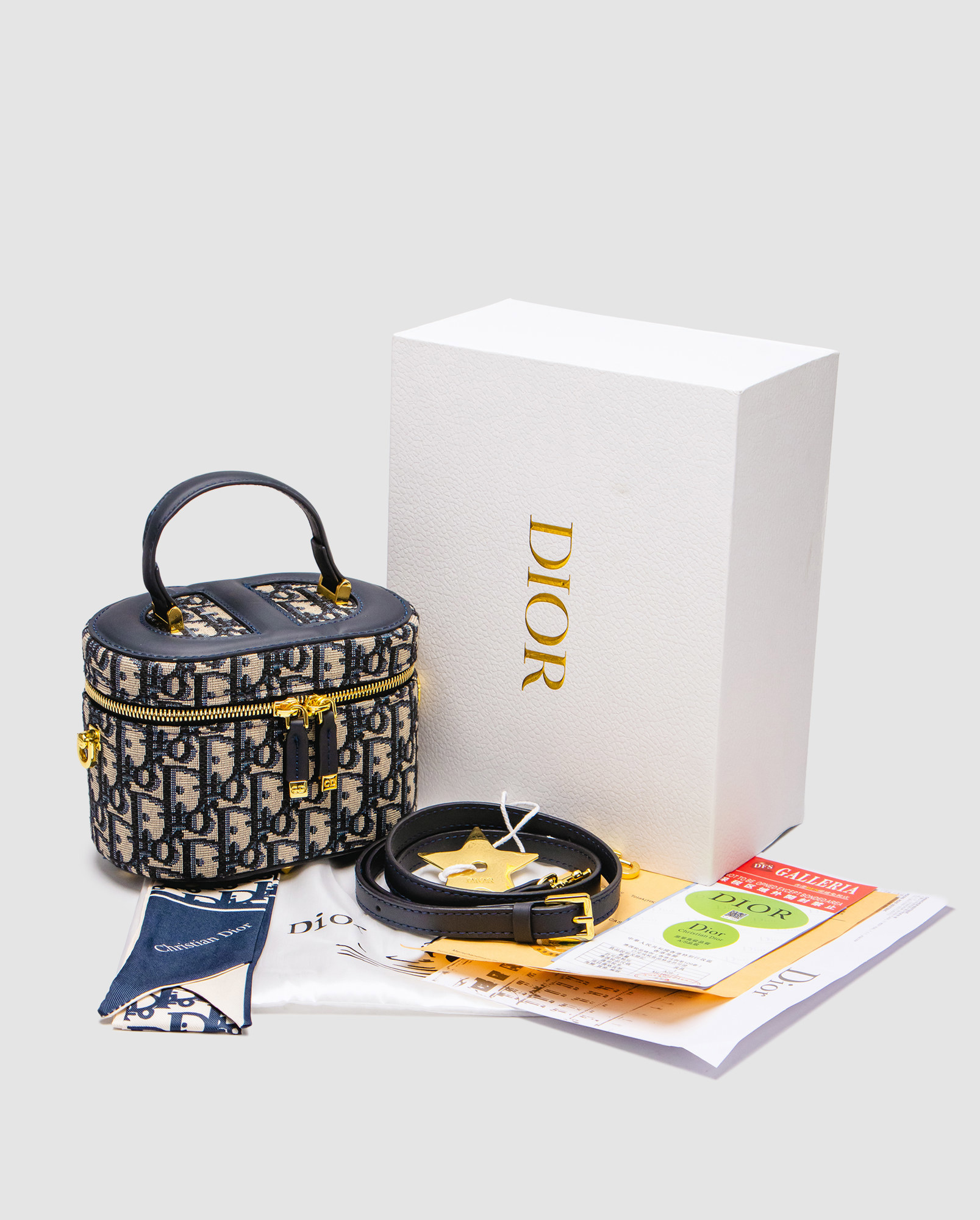 Dior Small CD Signature Vanity Case Blue Dior Oblique Embroider - 7