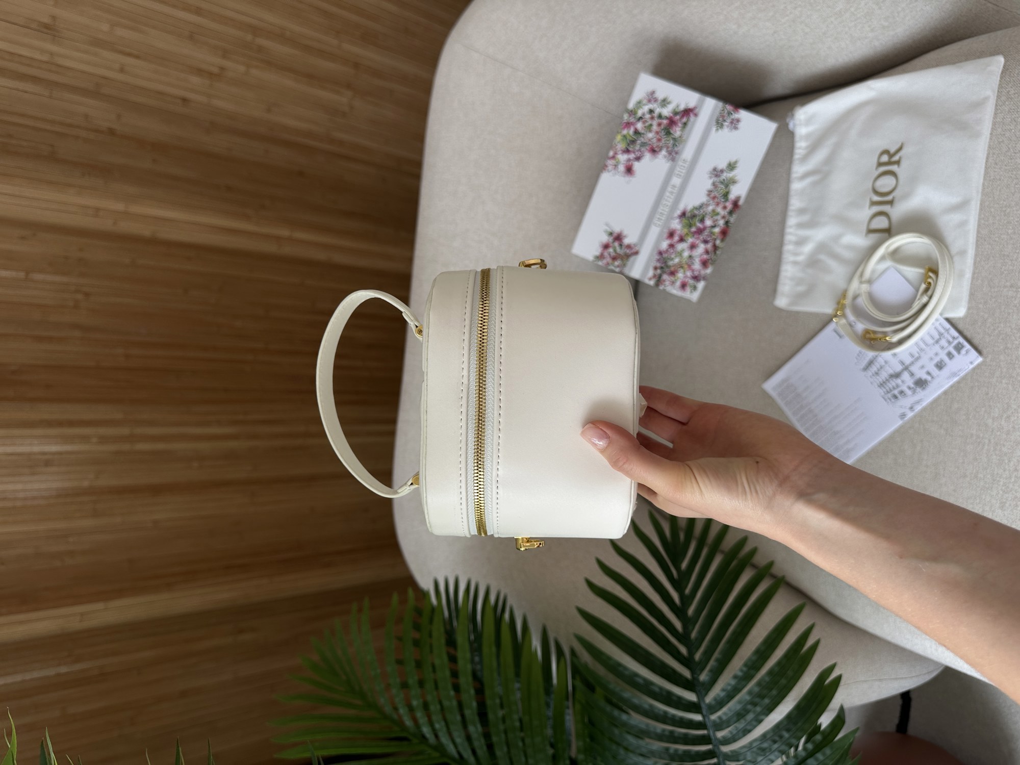 Dior Small CD Signature Vanity Case White - 15