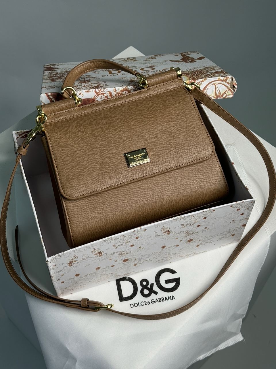 Dolce&amp;Gabbana Sicily Medium Elongated Beige - 2