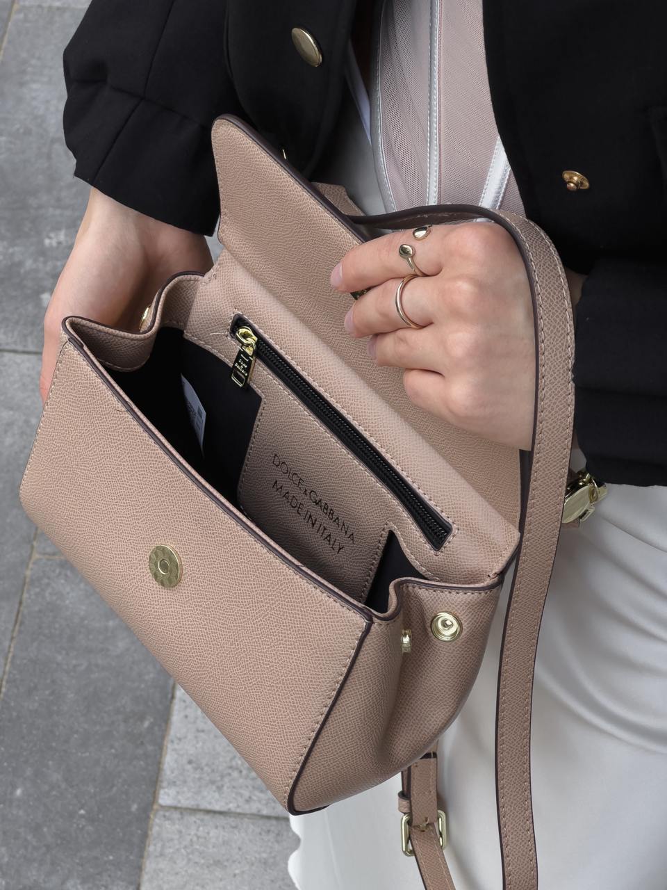 Dolce &amp; Gabbana Sicily Small Leather Shoulder Bag - 17