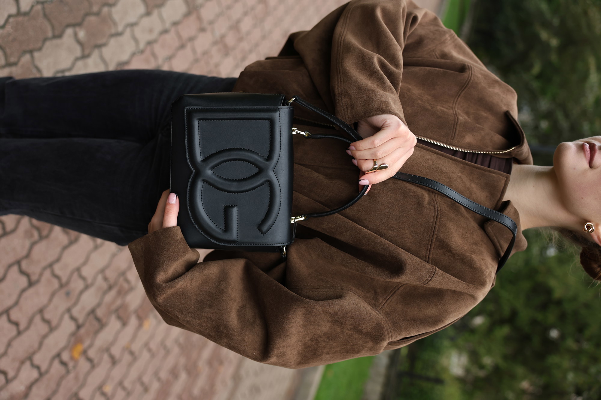 Dolce&Gabbana Calfskin DG Logo Bag Crossbody Bag Black - 7