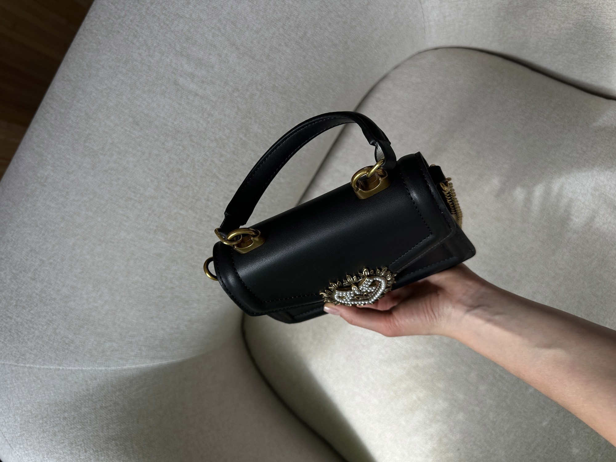Dolce&Gabbana Small Smooth Calfskin Devotion Bag Black - 12