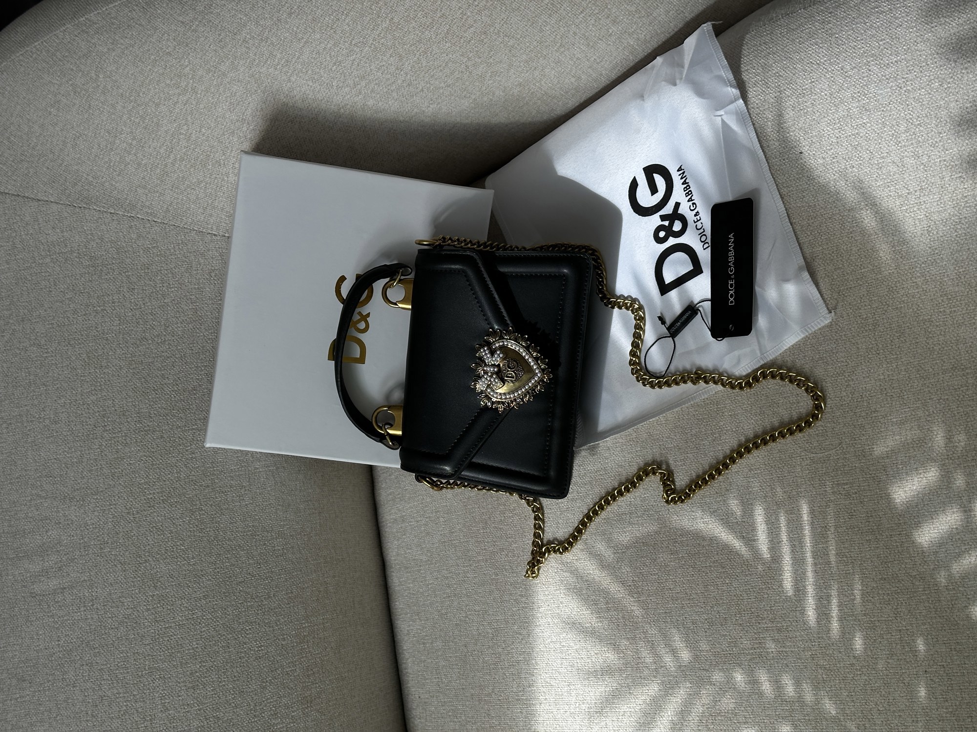 Dolce&Gabbana Small Smooth Calfskin Devotion Bag Black - 7