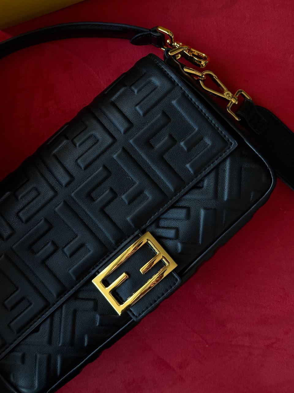 Fendi Baguette Black Leather Bag - 4