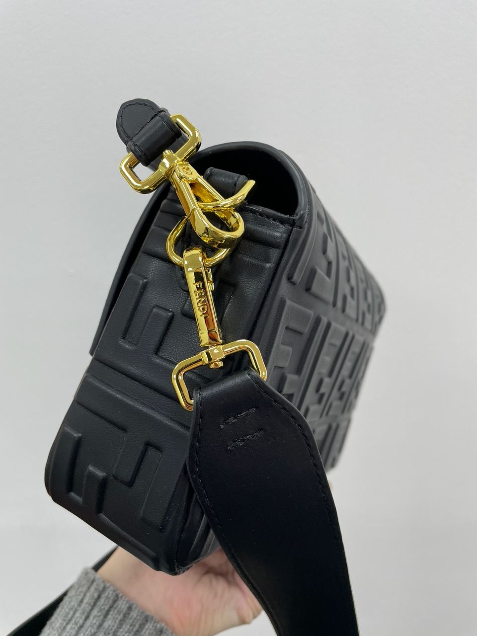 Fendi Baguette Black Leather Bag - 13