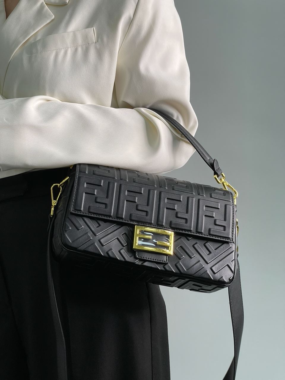 Fendi Baguette Black Leather Bag - 7