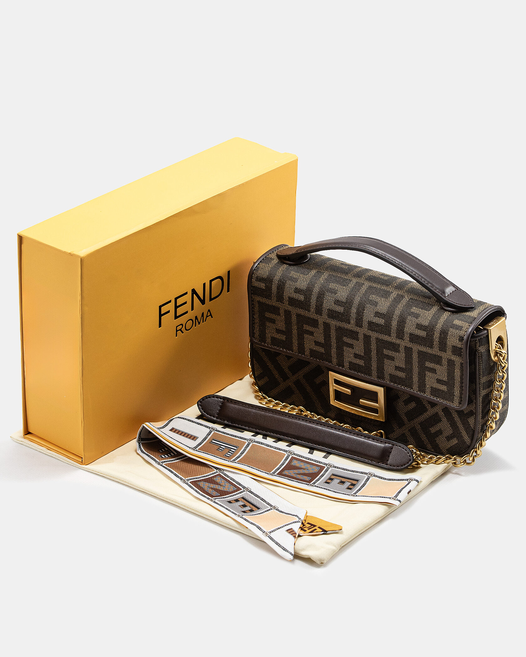 Fendi Brown FF Jacquard Fabric Baguette Chain Bag - 2