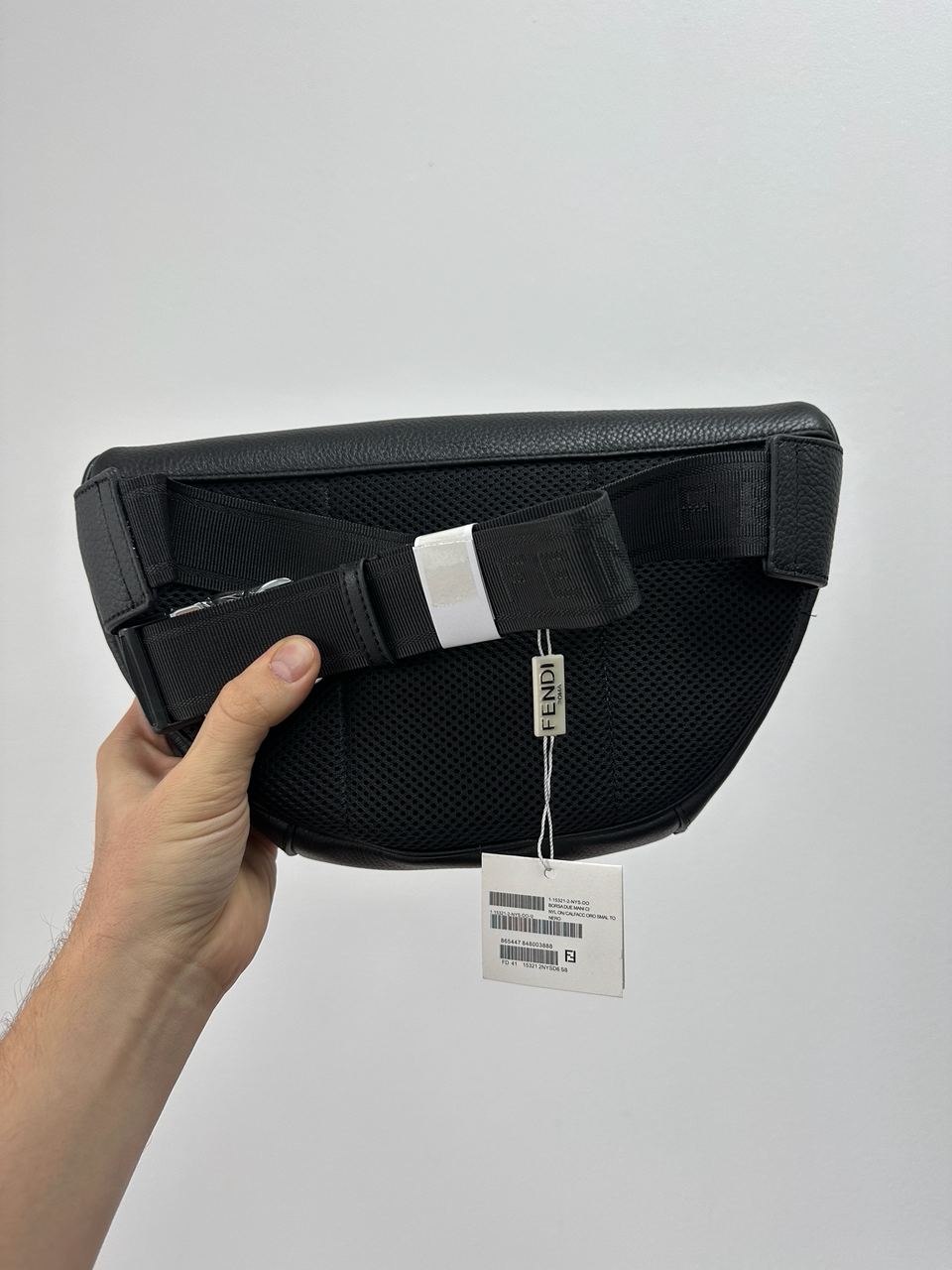Fendi FF Zipped Belt Black Bag - 8