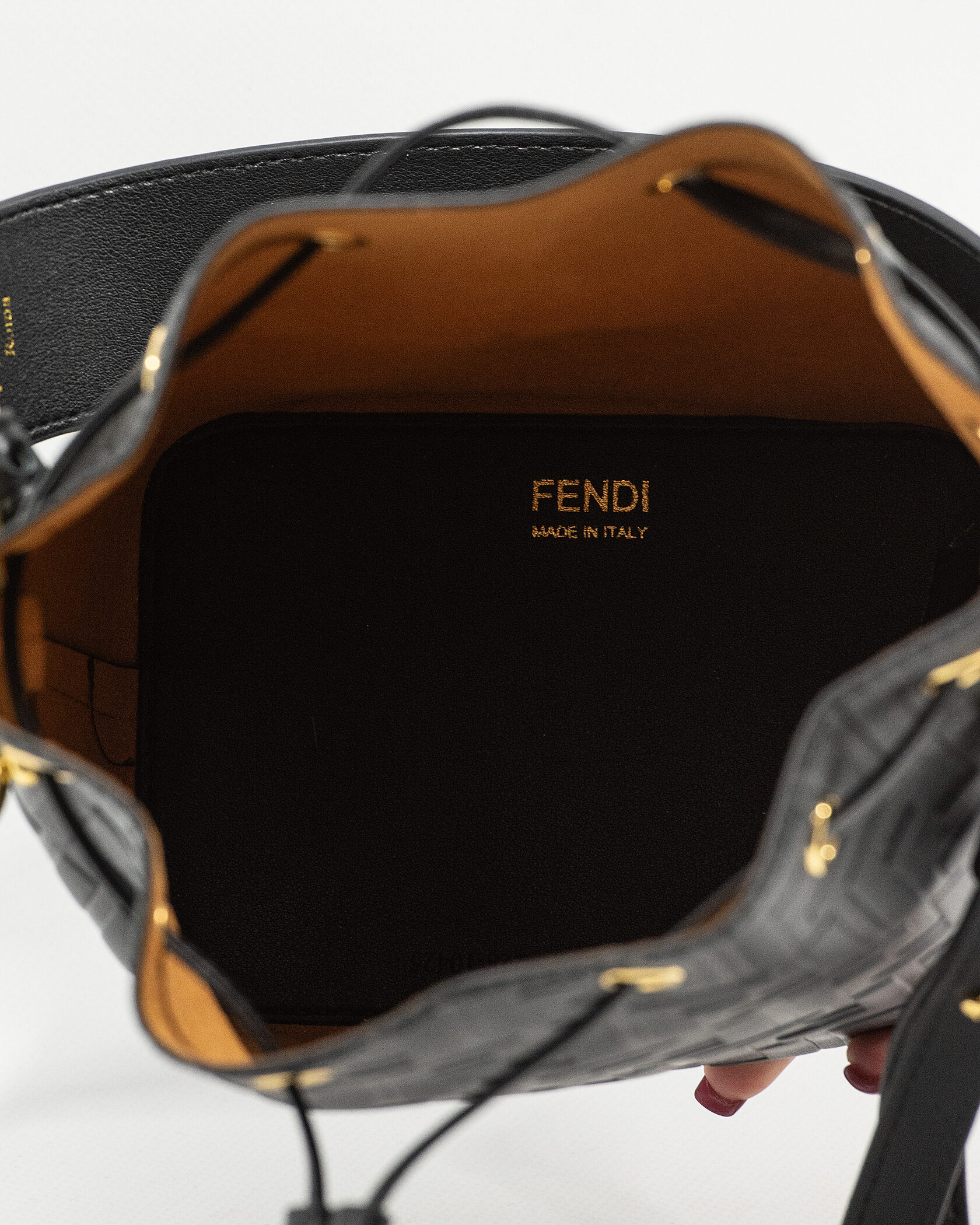 Fendi Mon Trésor bag in black embossed FF leather - 12