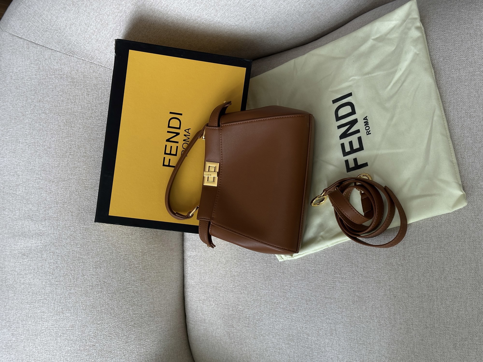 Fendi Peekaboo Mini Brown - 7