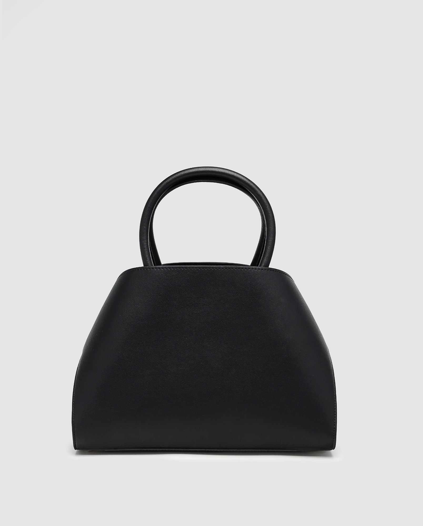 Ferragamo Hug Handbag M in Black - 2