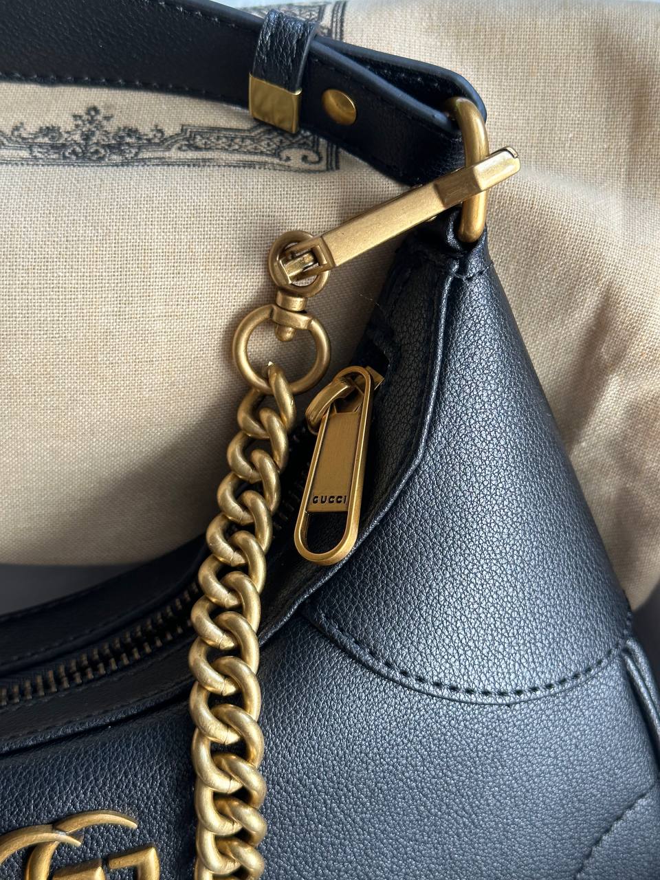 Gucci Aphrodite Small Shoulder Bag Black - 7