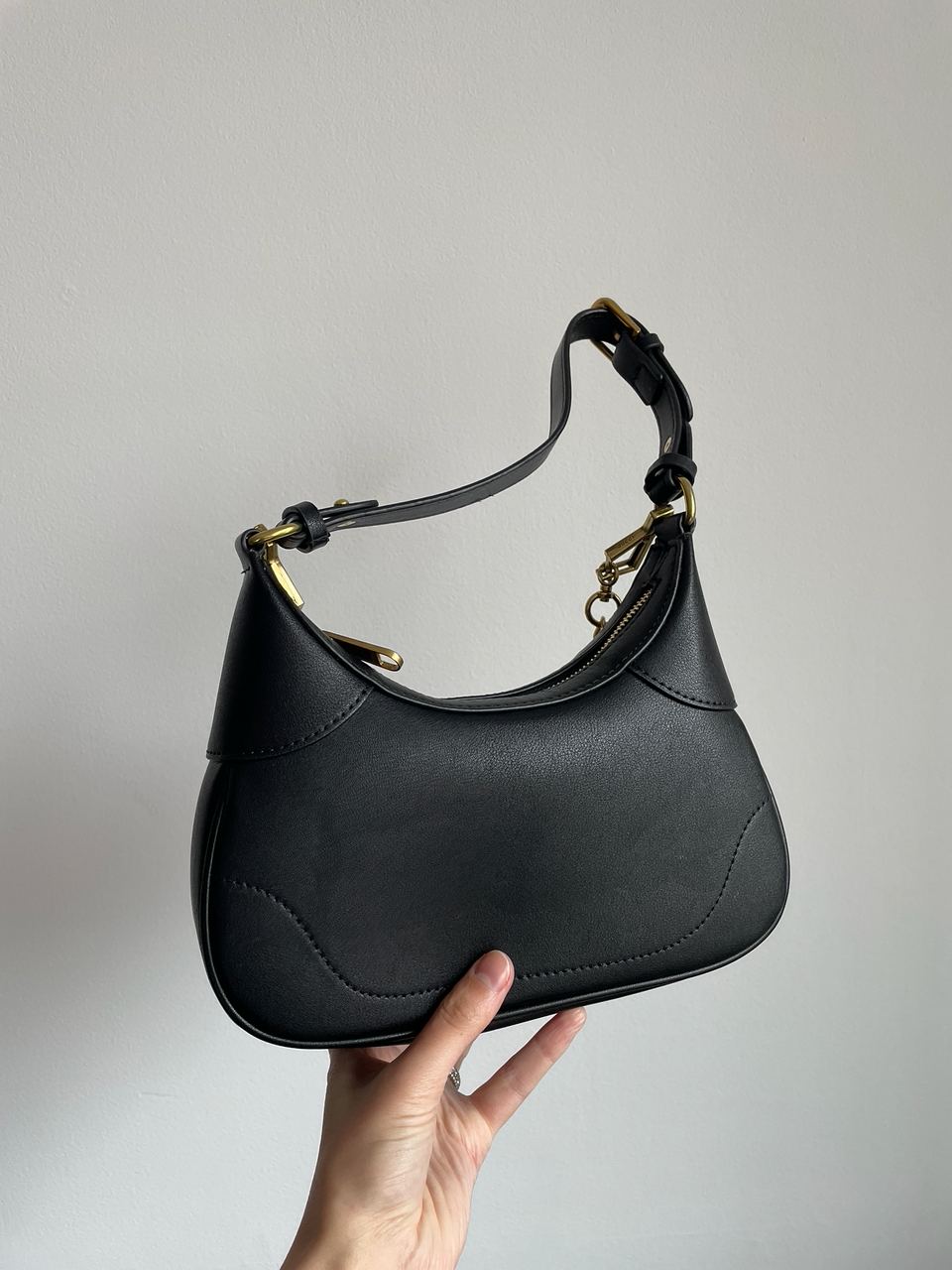 Gucci Aphrodite Small Shoulder Bag Black - 16