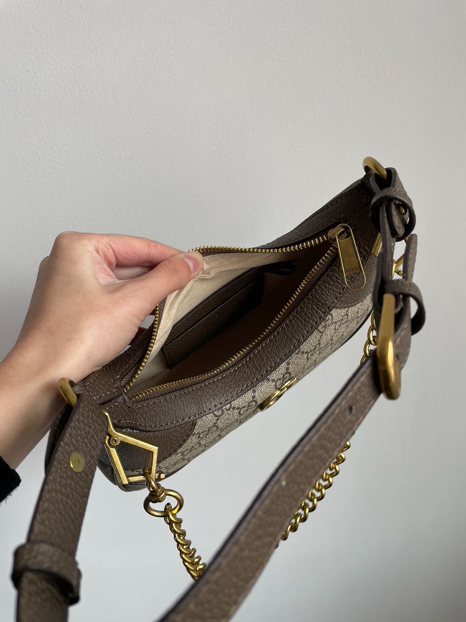 Gucci Aphrodite Small Shoulder Bag Grey - 22