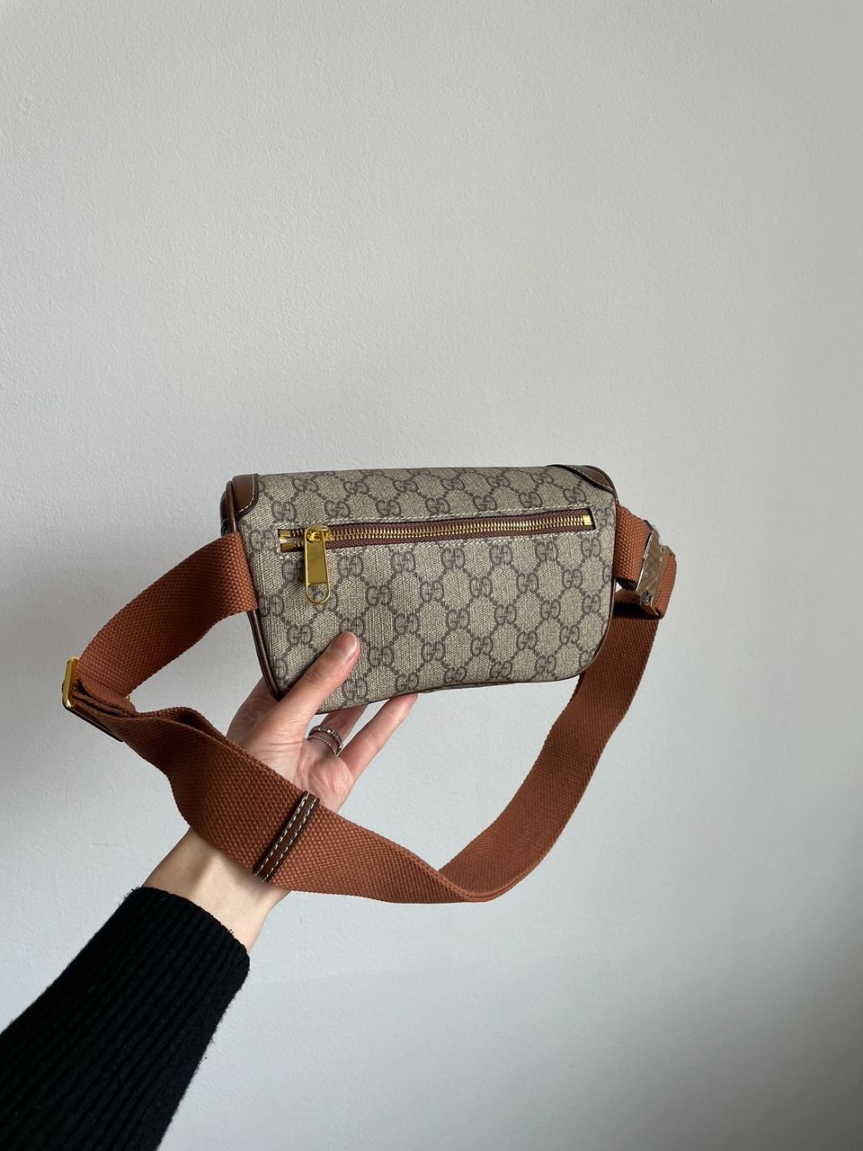 Gucci Belt Bag With Interlocking G - 26